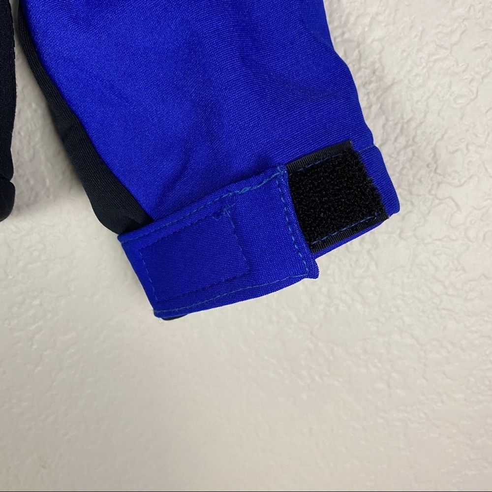 Goretex Performance Jacket - Picture 2 of 9